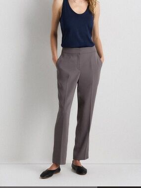 Quince taupe stretch crepe women’s pants. Size 12